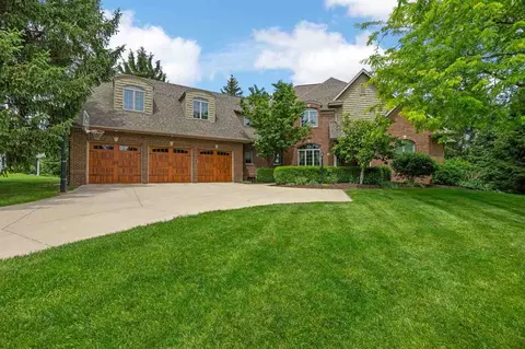 20 Cherry Ln NE, Iowa City, IA 52240