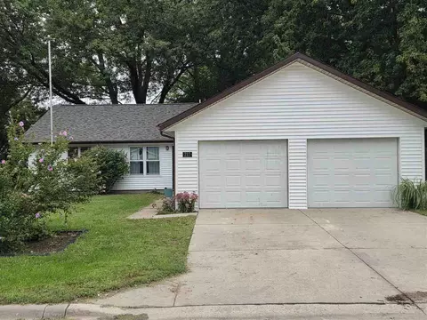 217 A Ave, Kalona, IA 52247