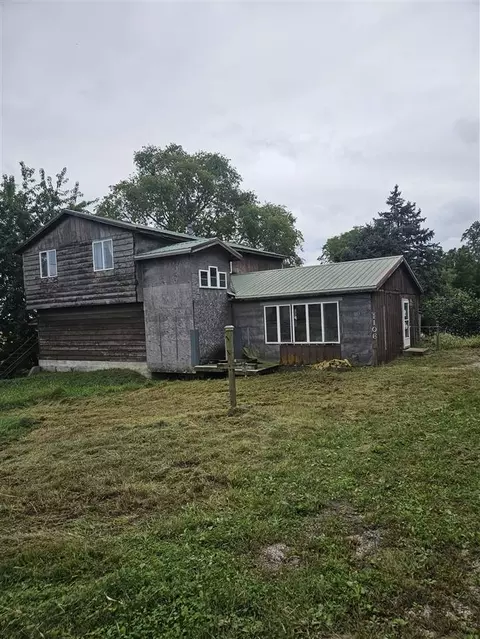 1106 Colfax St, Ladora, IA 52251