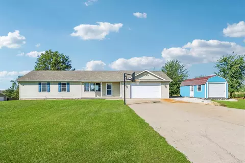 2935 N Dr, Parnell, IA 52325