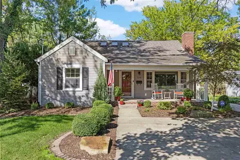 210 W Park Rd, Iowa City, IA 52246