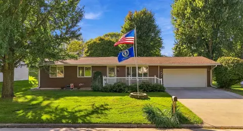531 Harrison, Victor, IA 52347