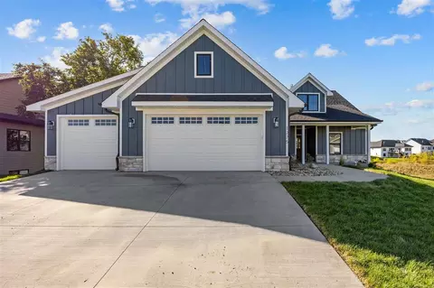 105 S Strub St, North Liberty, IA 52317