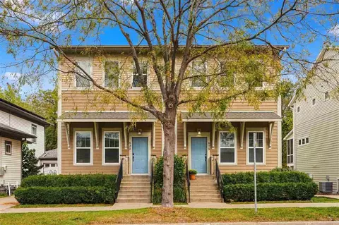 628 Walker Cir, Iowa City, IA 52245