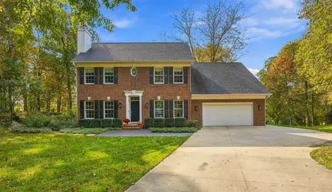 2 Audrey Ct NE, Iowa City, IA 52240