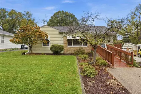 1836 7th Ave Ct, Iowa City, IA 52240