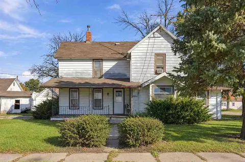 410 E Railroad Ave, Dawson, IA 50066