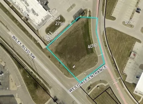 4050 Westdale Pkwy SW, Cedarrapids, IA 52404