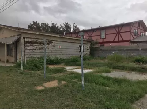 1102 E Saunders St, Laredo, TX 78041 photo 1