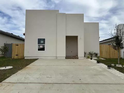 5704 Moses Lp, Laredo, TX 78046 photo 1