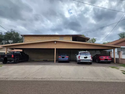 2603 Kearney St, Laredo, TX 78043 photo 1