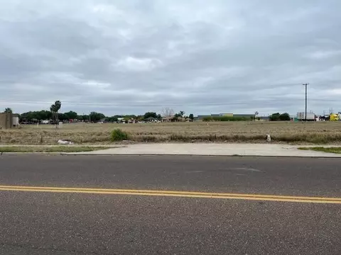 2034 Lowry Rd, Laredo, TX 78045 photo 1