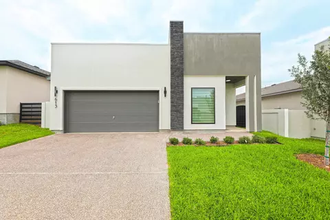 613 Journey Loop, Laredo, TX 78045 photo 1