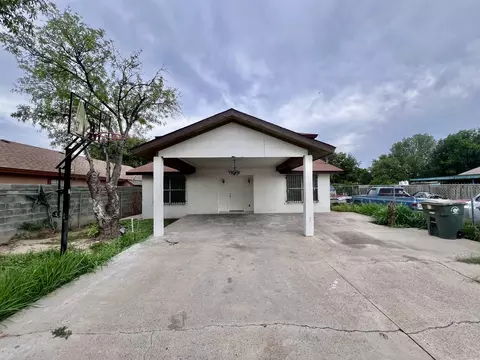 231 Segovia Dr, Laredo, TX 78046