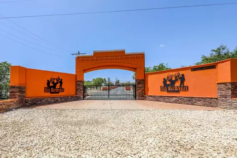 1273 Ben Silva Rd, Asherton, TX 78827