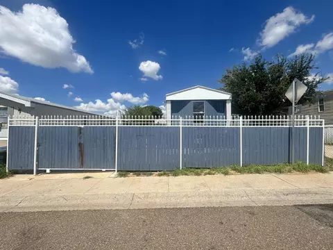 6032 Balcones Dr, Laredo, TX 78046 photo 1