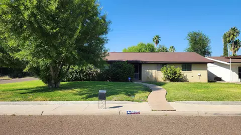 2302 E Ash St, Laredo, TX 78041 photo 1