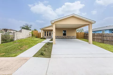 103 Prada-machin Dr, Laredo, TX 78046 photo 1