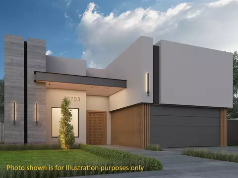 8703 Plantation East Dr, Laredo, TX 78045