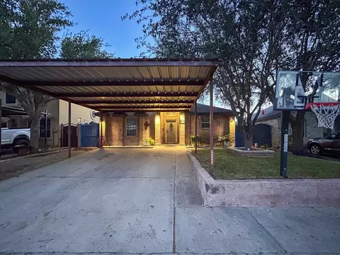 1022 Savannah Lp, Laredo, TX 78046 photo 1