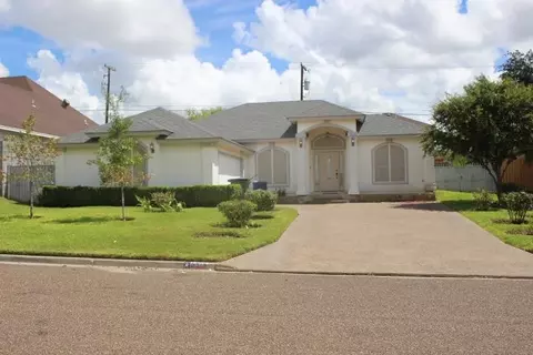 8919 Jennifer Lp, Laredo, TX 78045 photo 1