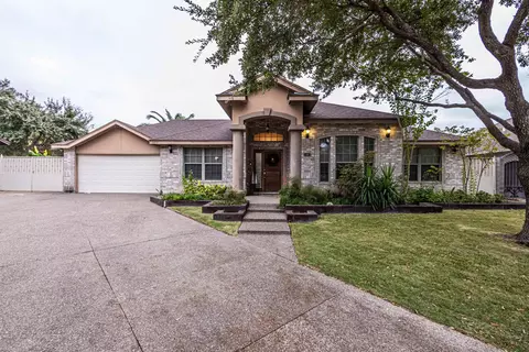 505 Manchester Ln, Laredo, TX 78045 photo 1