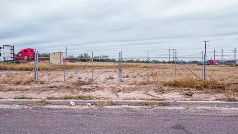 101 Lampazos Lp, Laredo, TX 78045 photo 1