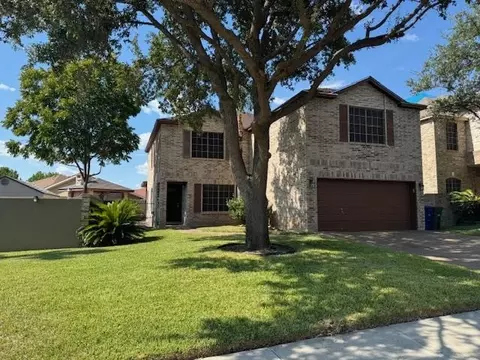 2806 Centenario Dr, Laredo, TX 78045 photo 1