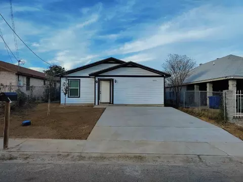 1808 Chacon St, Laredo, TX 78043 photo 1