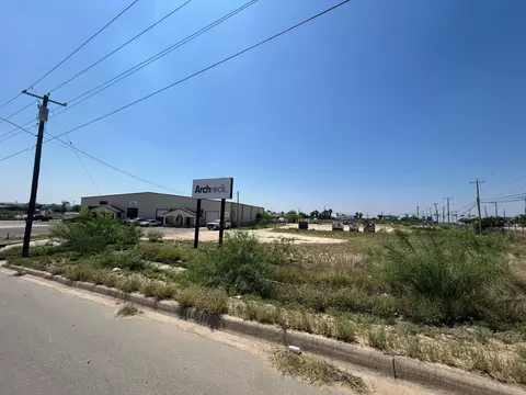 124 Ranch Rd, Laredo, TX 78043