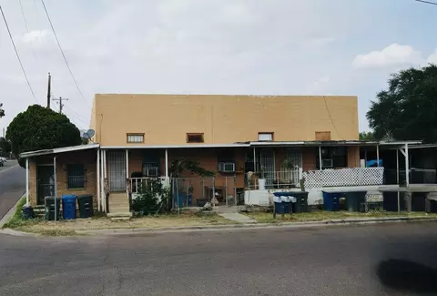 402 Lane St, Laredo, TX 78040 photo 1