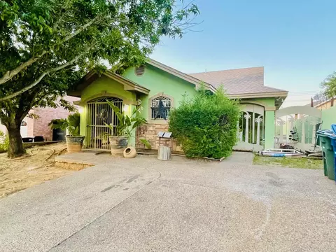 3016 St Isaac Lp, Laredo, TX 78046 photo 1