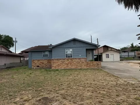 2153 Willow Cove Dr, Zapata, TX 78076