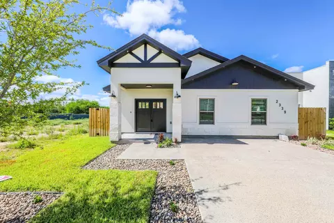 2339 Mango Rd, Laredo, TX 78043 photo 1