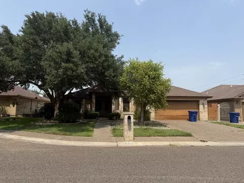 8711 Jerry Loop, Laredo, TX 78045 photo 1