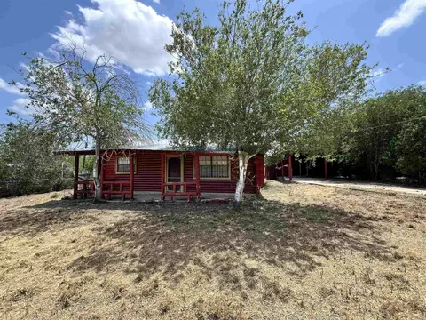 5311 Grande Ln, Zapata, TX 78076