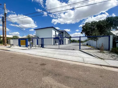 615 E Lane St #1, Laredo, TX 78040
