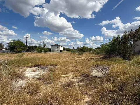 Canada & O'kane, Laredo, TX 78043 photo 13