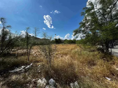 Canada & O'kane, Laredo, TX 78043 photo 9