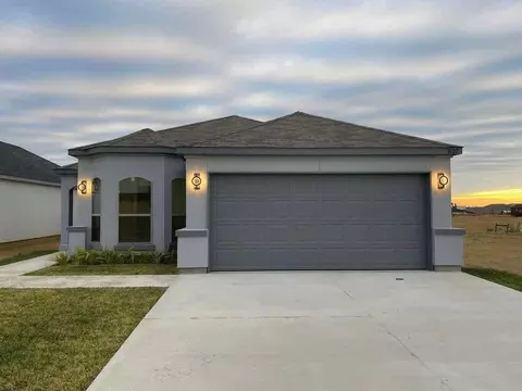 802 Monasterio Dr, Laredo, TX 78046 photo 1