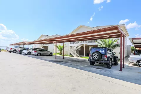 2601 Lomas Del Sur Blvd #404, Laredo, TX 78046