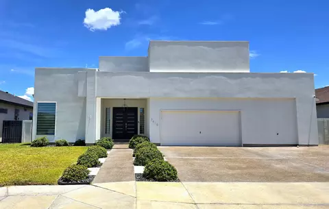 7415 Stephen King Lp, Laredo, TX 78041 photo 1