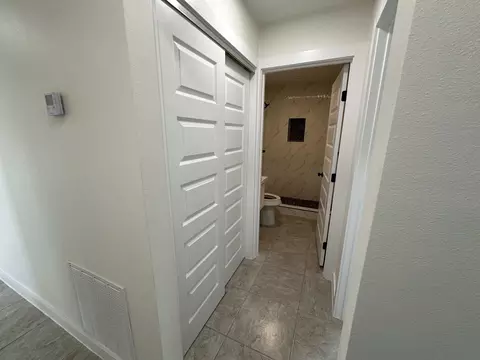 Entry Way - 4640 Monterrey Lp, Laredo, TX 78041 photo 1 of 2