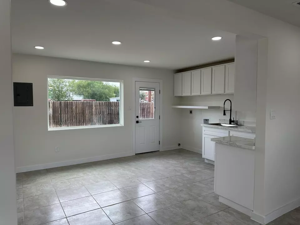 Other - 4640 Monterrey Lp, Laredo, TX 78041 photo 2 of 3
