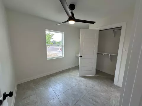 Bedroom - 4640 Monterrey Lp, Laredo, TX 78041 photo 1 of 3
