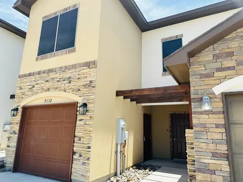 5812 Montevista Dr #5812, Laredo, TX 78041