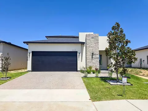 1117 Morocoy Dr, Laredo, TX 78046
