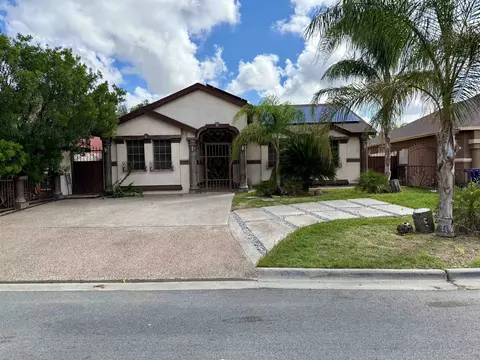 9666 White Wing Lp, Laredo, TX 78045 photo 1