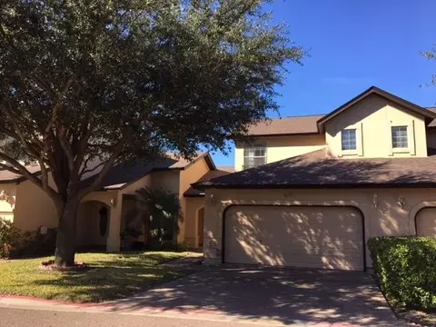 510 Shiloh Dr #402, Laredo, TX 78045