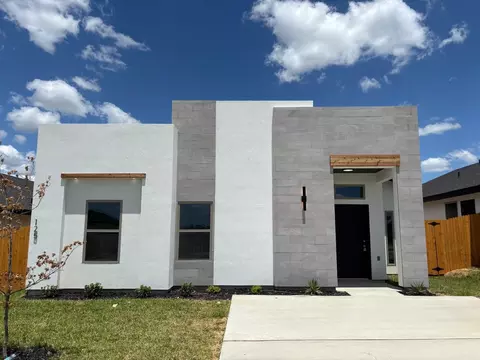 125 Faith Dr, Laredo, TX 78043